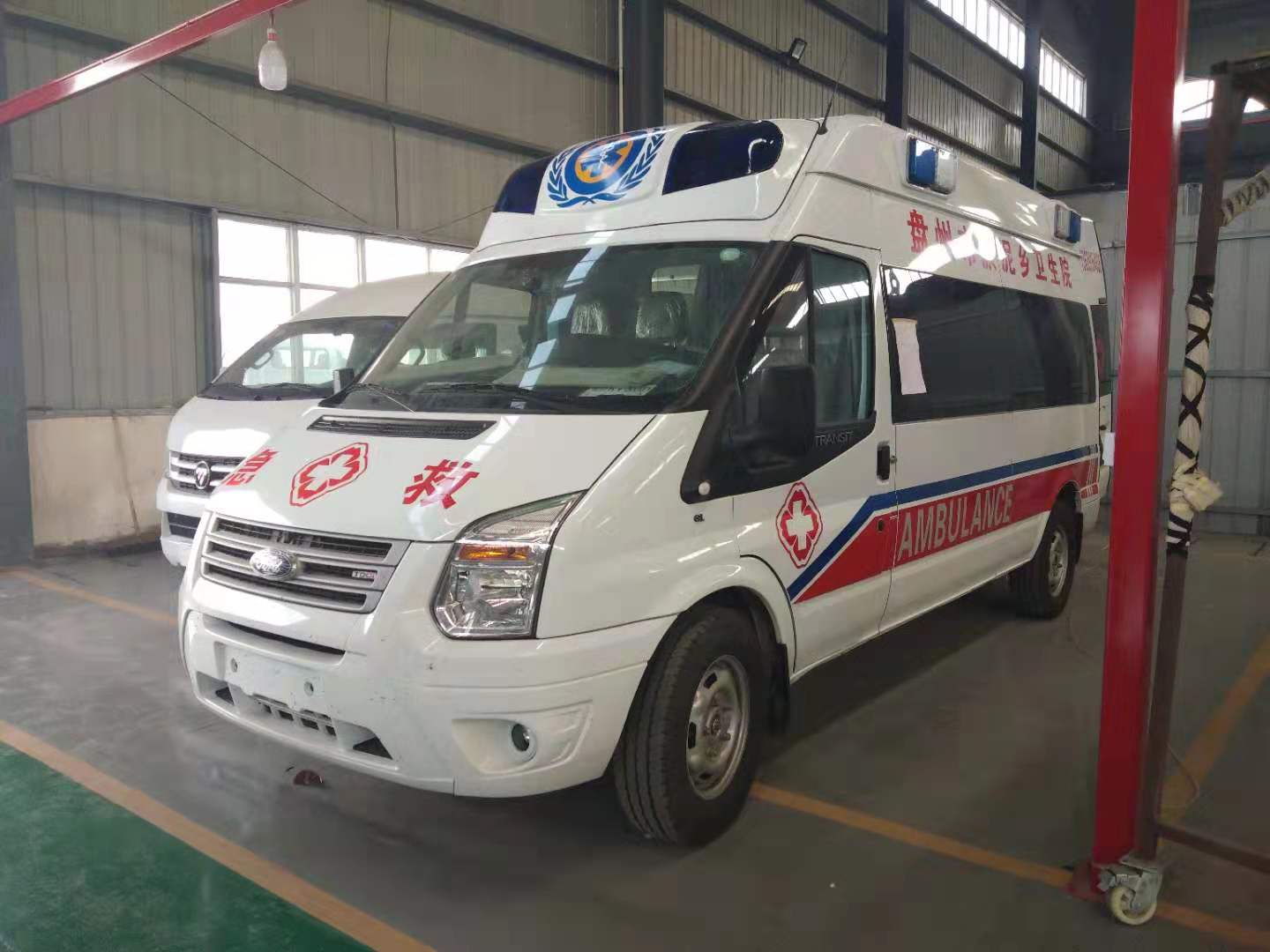 江鈴福特V348救護(hù)車廠家