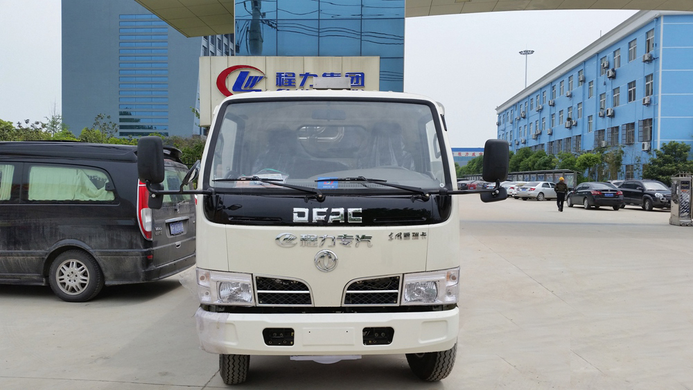 不上牌1.5方水 4方塵東風(fēng)福瑞 掃路車(chē)