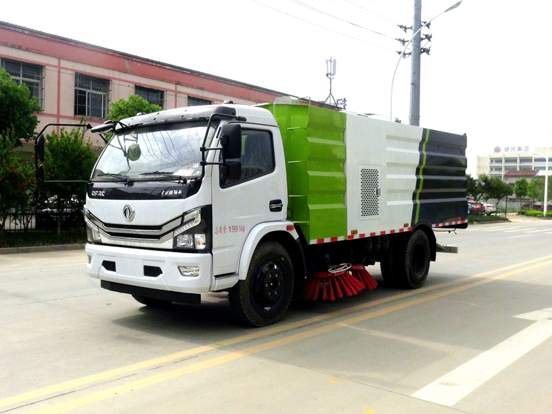 東風(fēng)大多利卡掃路車國VI