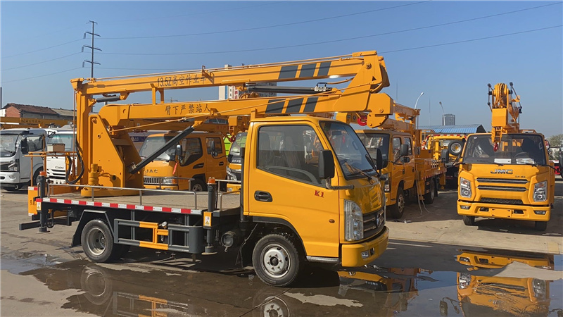 國(guó)六華通凱馬汽油高空作業(yè)車(chē)